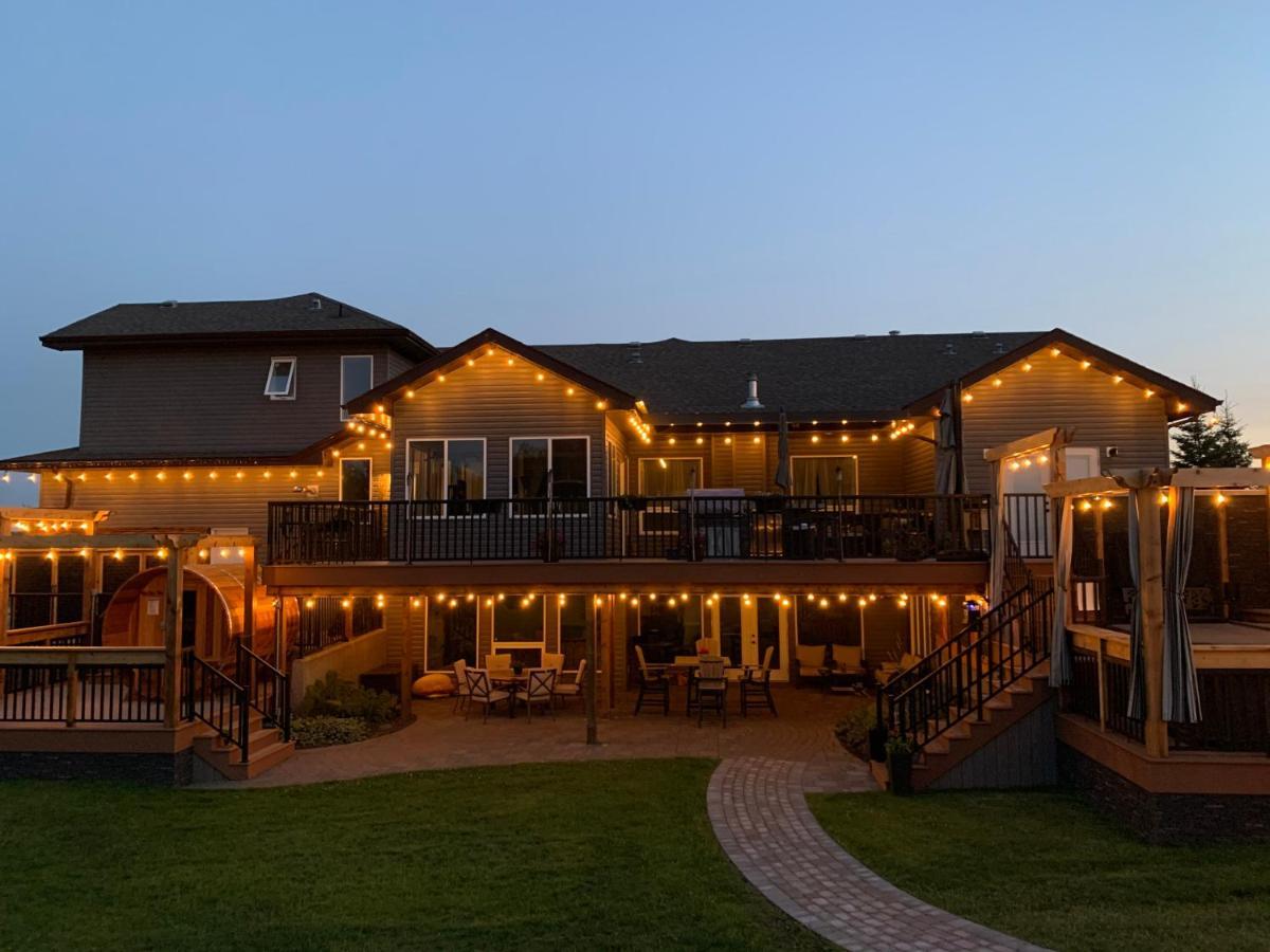 Dragonfly Inn Loft Suite Sherwood Park Extérieur photo